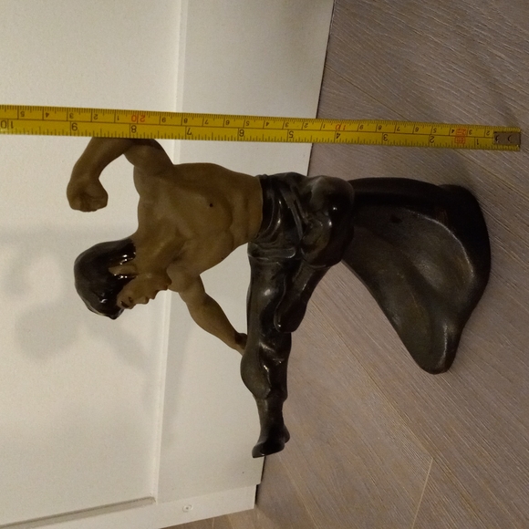 Bruce Lee hand sculpted sculptures figures - Picture 7 of 16